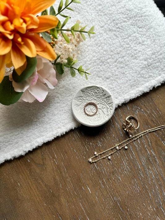 Mini Speckled Peony Ring Dish