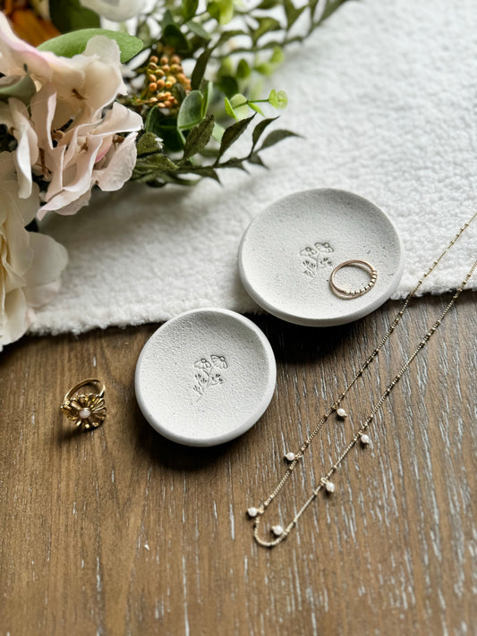 Speckled Daisy Ring Dish Set