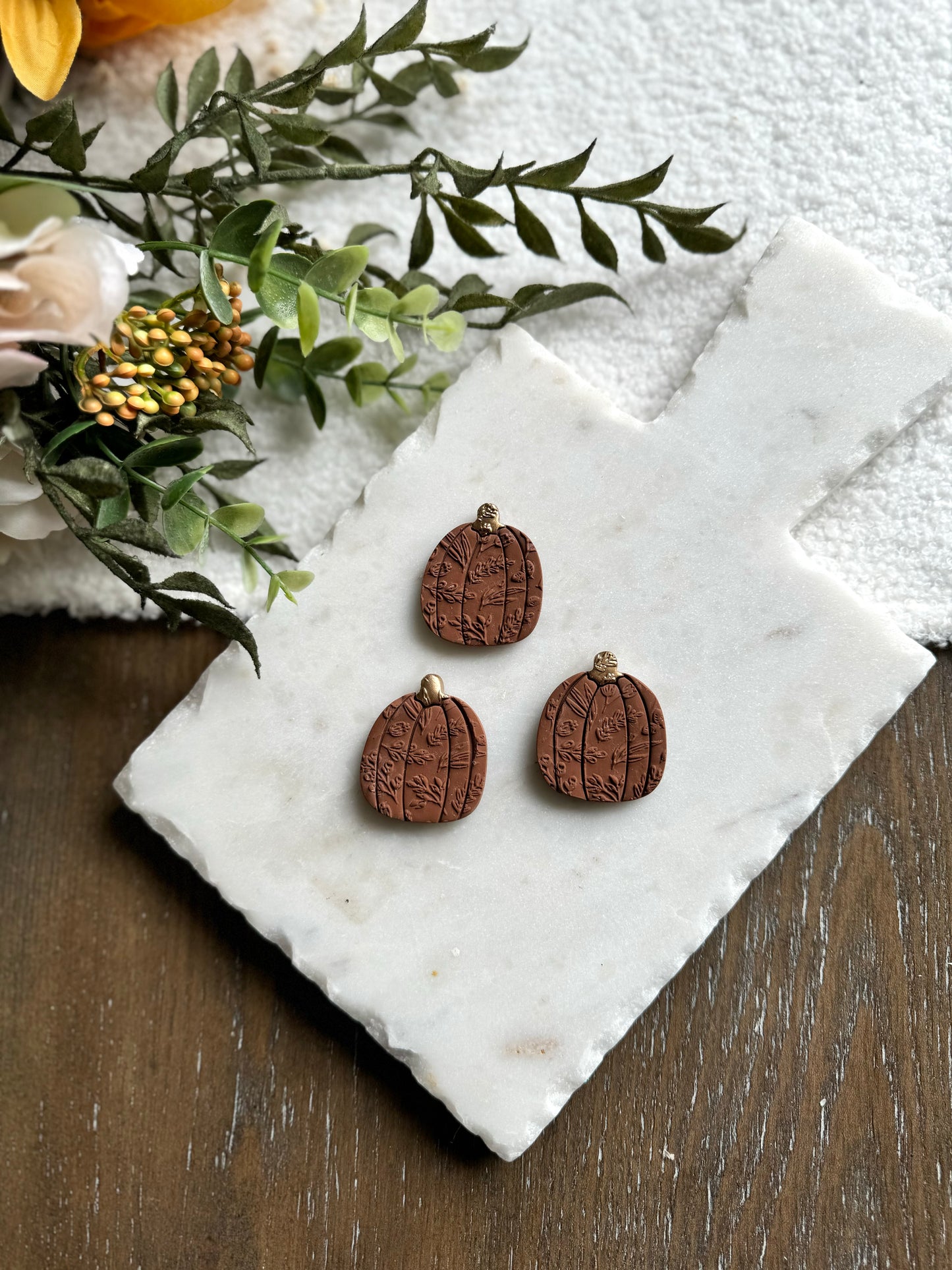 Red Pumpkin Magnet set